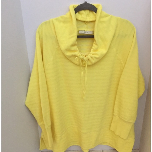 SEJOUR Cowl drawstring neckline top. - Picture 2 of 8